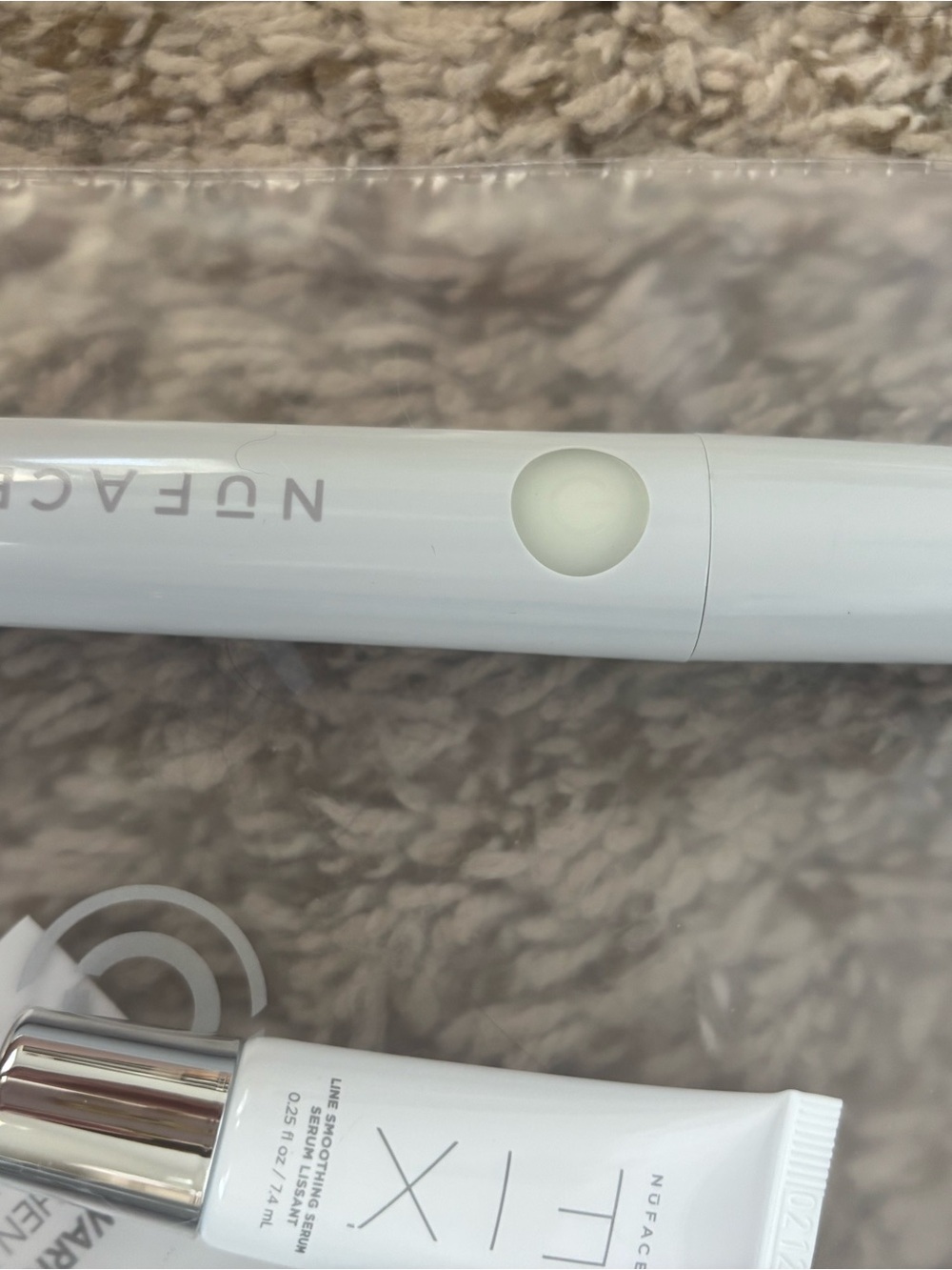 NuFace FIX Mini Line Smoothing Device Kit in White and Silver nwot - Picture 8 of 11